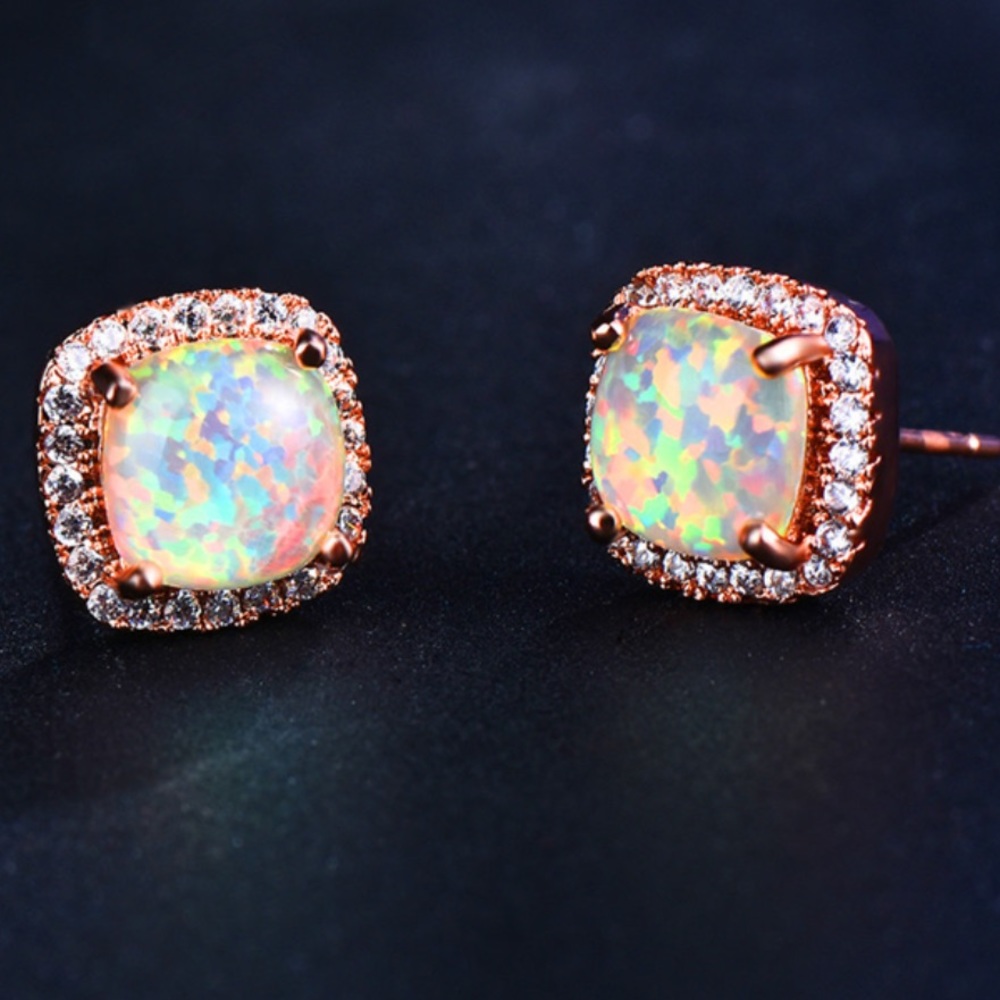NEW 💎 18kt Rose Gold Fire Opal Halo Stud Earrings - Picture 3 of 5
